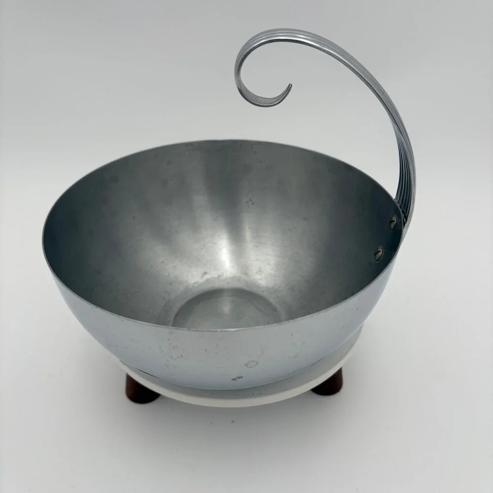 Antique c. 1935 Russel Wright for Chase USA Chrome‎ Metal Ice Bucket Machine Age